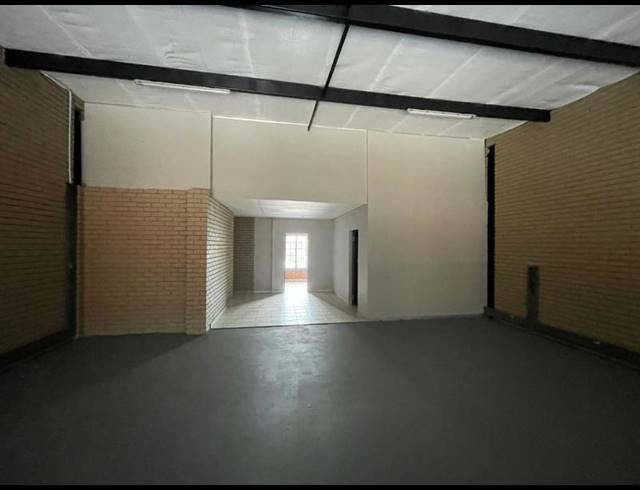 INDUSTRIAL PROPERTY TO RENT IN HENNOPSPARK